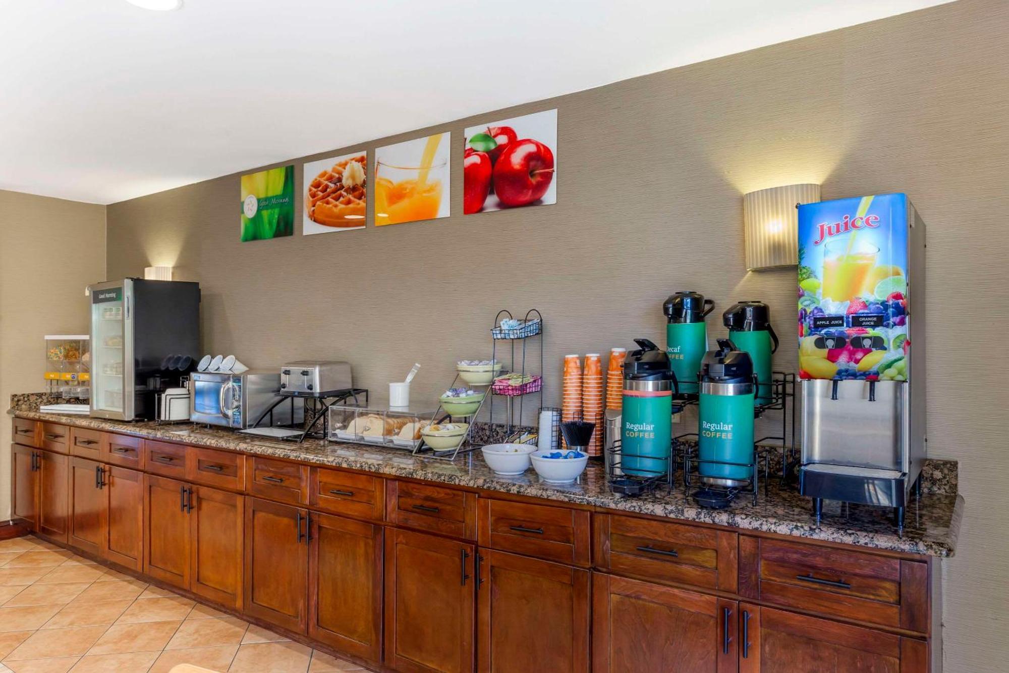 Quality Inn Raleigh Downtown Esterno foto